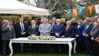 Büyükkılıç; AK Partide bayramlaştı