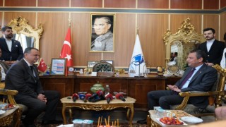 CHP Genel Başkanı Özelden müzakere mesajı