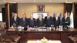CHPli ilçe belediye başkanlarından Başkan Bozbeye ziyaret