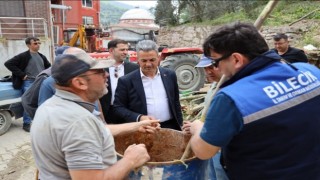 Çiftçilere Trabzon hurması yetiştirmenin püf noktaları anlatıldı