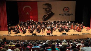 Cumhurbaşkanlığı Senfoni Orkestrası Denizlililer için sahne aldı