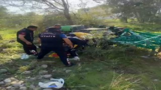 Devrilen traktörün sürücüsü hayatını kaybetti