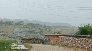 Dicle ilçesinde toz bulutları etkisini gösterdi