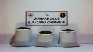Diyarbakırda 67 kilogram uyuşturucu ele geçirildi
