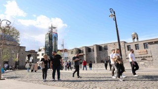 Diyarbakırda bayram bereketi: Oteller yüzde 100 doluluk oranına ulaştı