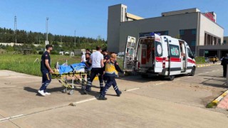 Diyarbakırda parmağı kopan genç ambulans helikopter ile hastaneye sevk edildi