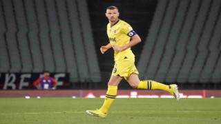 Edin Dzeko, Fenerbahçede 20 golü geçen 5. yabancı futbolcu oldu