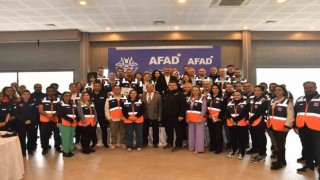 Edirnede AFAD gönüllüleri sertifikalarını aldı