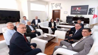 Efeler Belediye Başkanı Yetişkin, Başkan Çerçioğlunu ağırladı