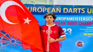 Elazığlı dart sporcusu Mahmut Demir, milli takım seçmelerinde
