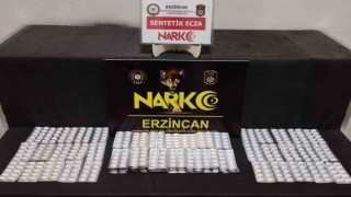 Erzincanda 750 adet uyuşturucu hap ele geçirildi