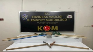 Erzincanda kaçak kazı yapan 5 kişi suçüstü yakalandı