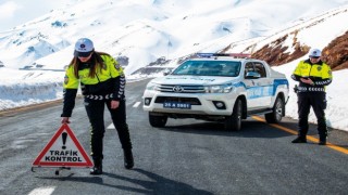 Erzurumda kent merkezinde bir ayda 100 trafik kazası