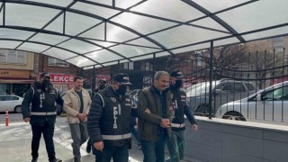 Eskişehirde 4 FETÖ şüphelisi yakalandı