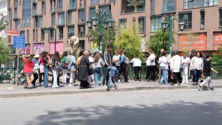 Eskişehirde turist yoğunluğu