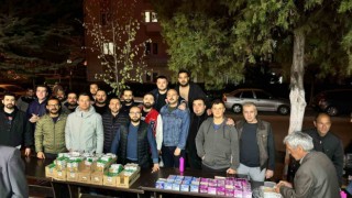 Eskişehirspor taraftarından Kadir Gecesine özel ikram dağıtımı