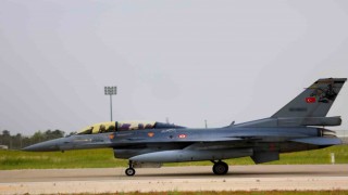 F-16lar, pilotların kumandasında vatanı koruyor