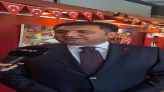 Fatihte öğrencilerin eserlerinin yer aldığı ‘Bayramın Adı Çocuk sergisi açıldı