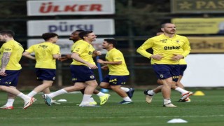 Fenerbahçe, Adana Demirspor maçı hazırlıklarını tamamladı