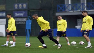 Fenerbahçe, Sivasspor maçı hazırlıklarına devam etti