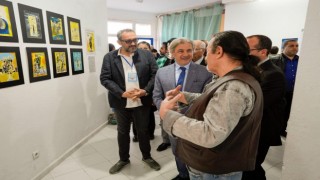 GAÜNlü akademisyen Tunusta sergi açtı