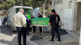 Gaziantepte otomobilin çarptığı motosikletteki genç hayatını kaybetti