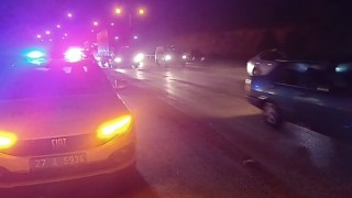 Gaziantepte zincirleme trafik kazası: 3ü polis 4 yaralı