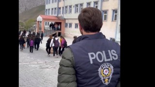 Hakkari polisinden okul güvenliği denetimi