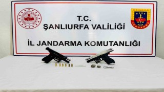 Hapis cezası bulunan firari uyuşturucu ve silahla yakalandı