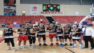 Hasketbol sahasında farklı kazandı
