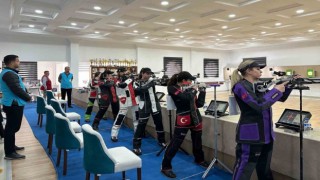 Havalı Silahlar Bölgesel Egemenlik Kupası müsabakaları Erzincanda düzenlendi