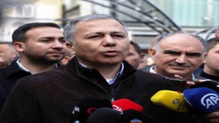 İçişleri Bakanı Yerlikaya bayram namazını Konyada kıldı