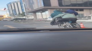 İstanbulda şoke eden tehlikeli yolculuklar kamerada: Çocukların canını hiçe sayıp taşıdılar