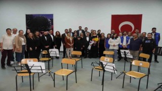 İzmir Senfoni orkestrası Çivrilde ilk kez konser verdi