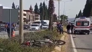 İzmirde aracın çarptığı motosikletteki çift hayatını kaybetti