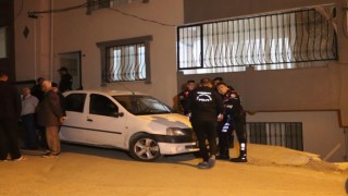 İzmirde bir kızını öldüren diğerini de yaralayan baba hastanede öldü