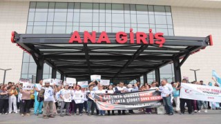 İzmirde sağlık çalışanlarına şiddette meslektaşlarından tepki
