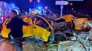 İzmirdeki ticari taksi kazasında ölü sayısı 2ye yükseldi