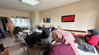 Kadınlara hakları anlatıldı