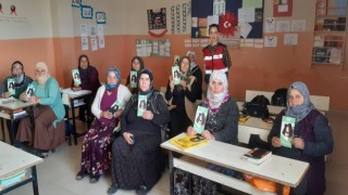 Karsta jandarmadan annelere uyuşturucu eğitimi