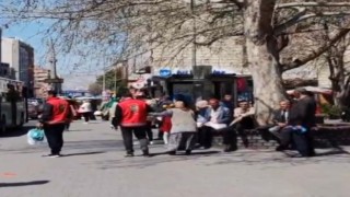 Kayseri polisinden yürek ısıtan hareket