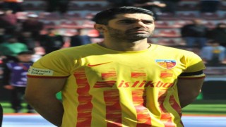 Kayserisporda ameliyat olan Ali Karimi sezonu kapattı