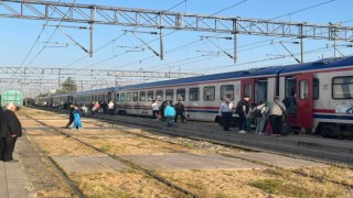 Kırklarelinde tatilcilerin tercihi tren oldu