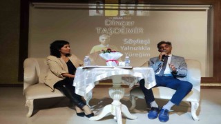 Kitap söyleşisinde sanatçı dayanışması