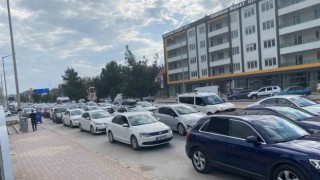 Konya-Ankara yolunun geçiş noktası Kuluda tatil dönüşü yoğunluğu