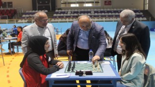 KYK Türkiye Satranç Şampiyonası Afyonkarahisarda başladı