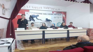 LGS birincileri, ortaokul öğrencilerine rol model oluyor