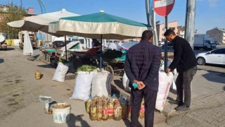 Malazgirtli vatandaşlar şifalı bitkileri satarak geçimlerini sağlıyor