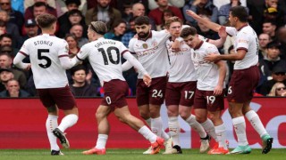 Manchester City, zirve takibini sürdürdü