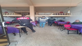 Mardinde polis ekipleri tarafından okul çevreleri ve servis araçları denetlendi